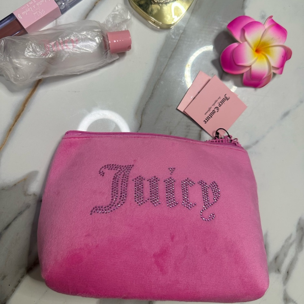 Juicy couture make up bag